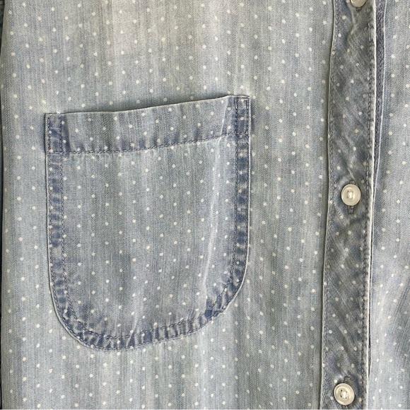 Rails Chambray Button Down Shirt size Small - Picture 9 of 10